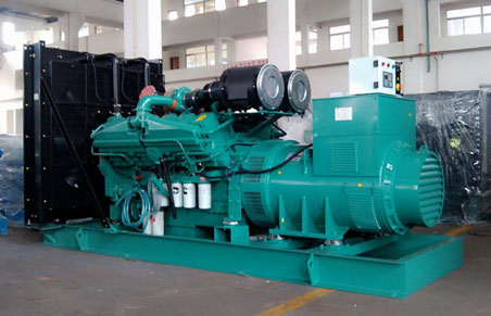 新安350kw康明斯柴油发电机组