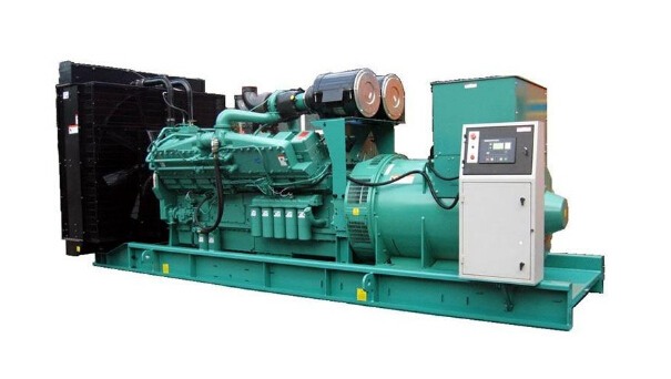 新安全新常柴200kw大型柴油发电机组
